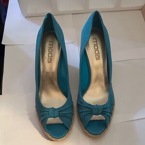 Moda Women's Turquoise Espadrille Peep Toe Shoes